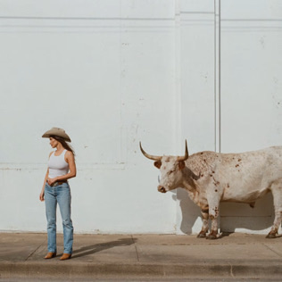 ALBUM REVIEW: Middle of Nowhere